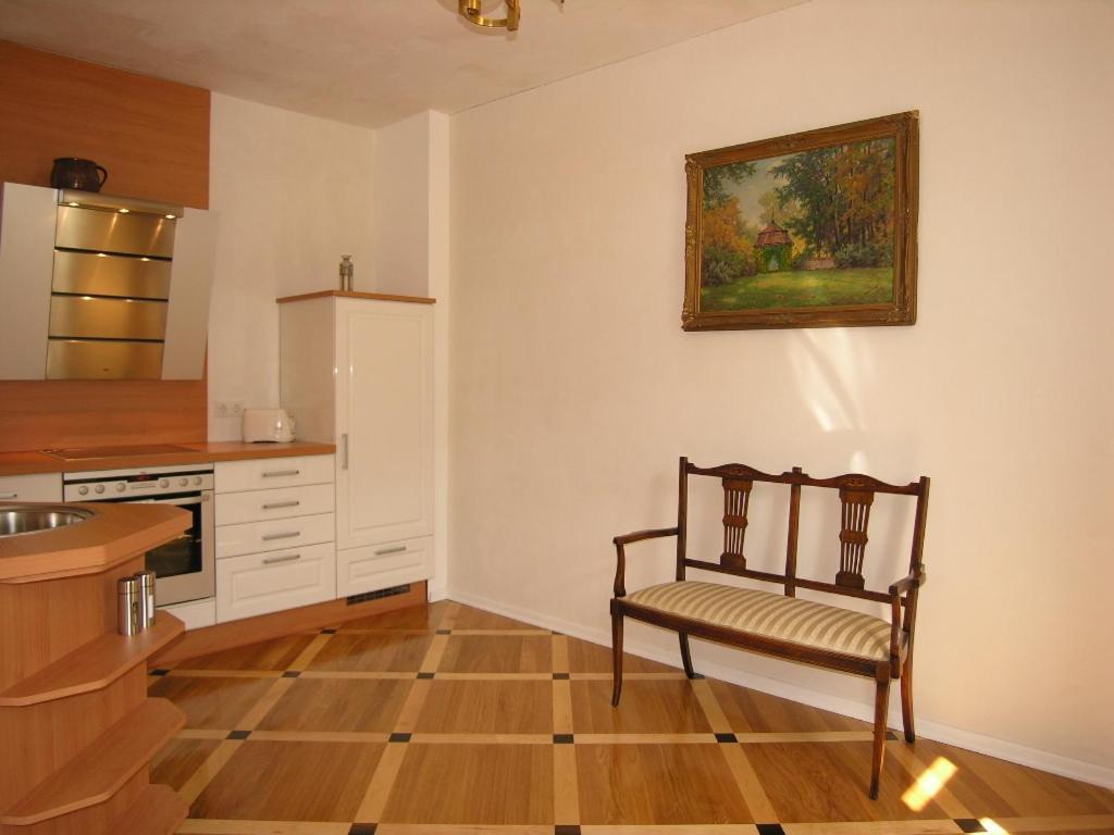 Apartmenthaus Albrechtsburg Бад-Шандау Номер фото